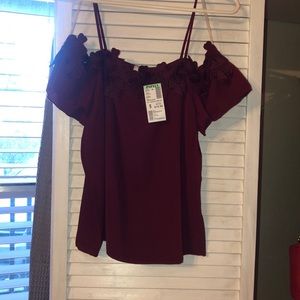 New shirt from Papaya !
- Never worn before -